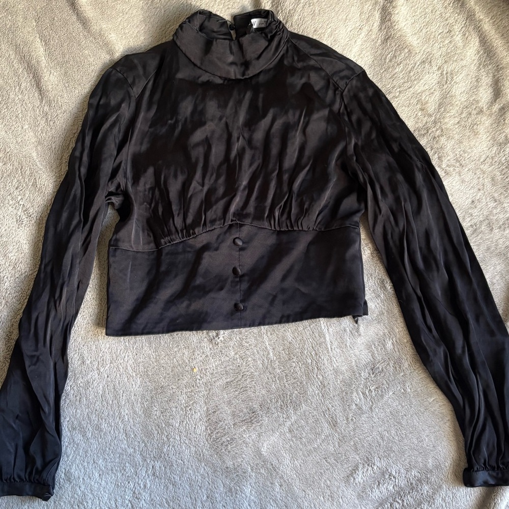 Zara Blouse Womens Small Black Long Sleeve Gathered Front Crop Top Ruched - Picture 2 of 4